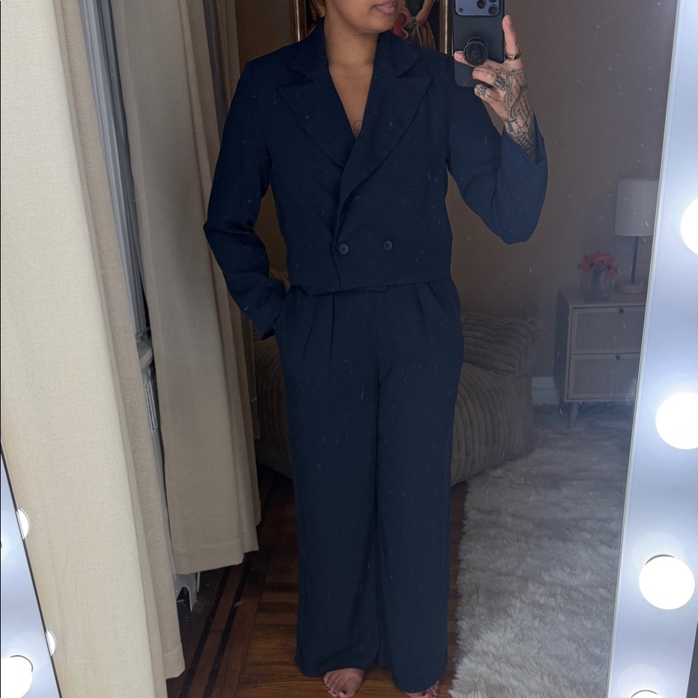 Navy Pant Suit, size M